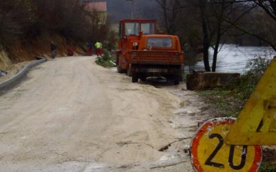 Započeli radovi na asfalitanju lokalnih puteva u MZ Humići