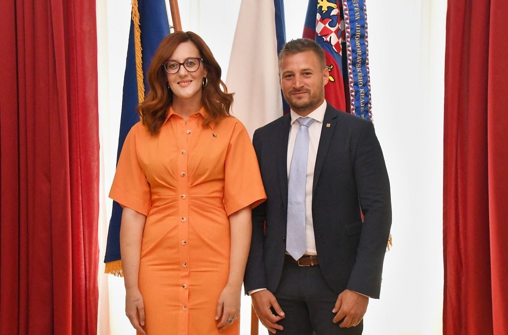 Ambasadorica Martina Mlinarević u Brnu otvorila izložbu kulturnog i historijskog naslijeđa Bosne i Hercegovine i održala brojne sastanke